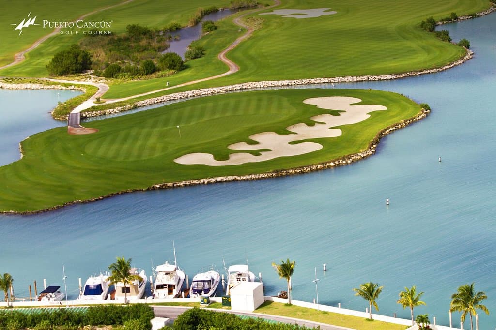 The Puerto Cancun golf course offers the perfect blend between nature and modernism 