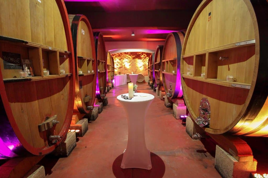 Salle des Foudres - Elevage du Vin rouge AOC Bandol pendant 18 mois