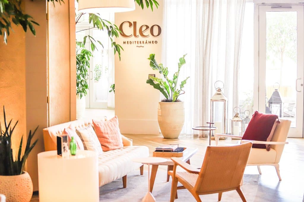 Cleo's entrance