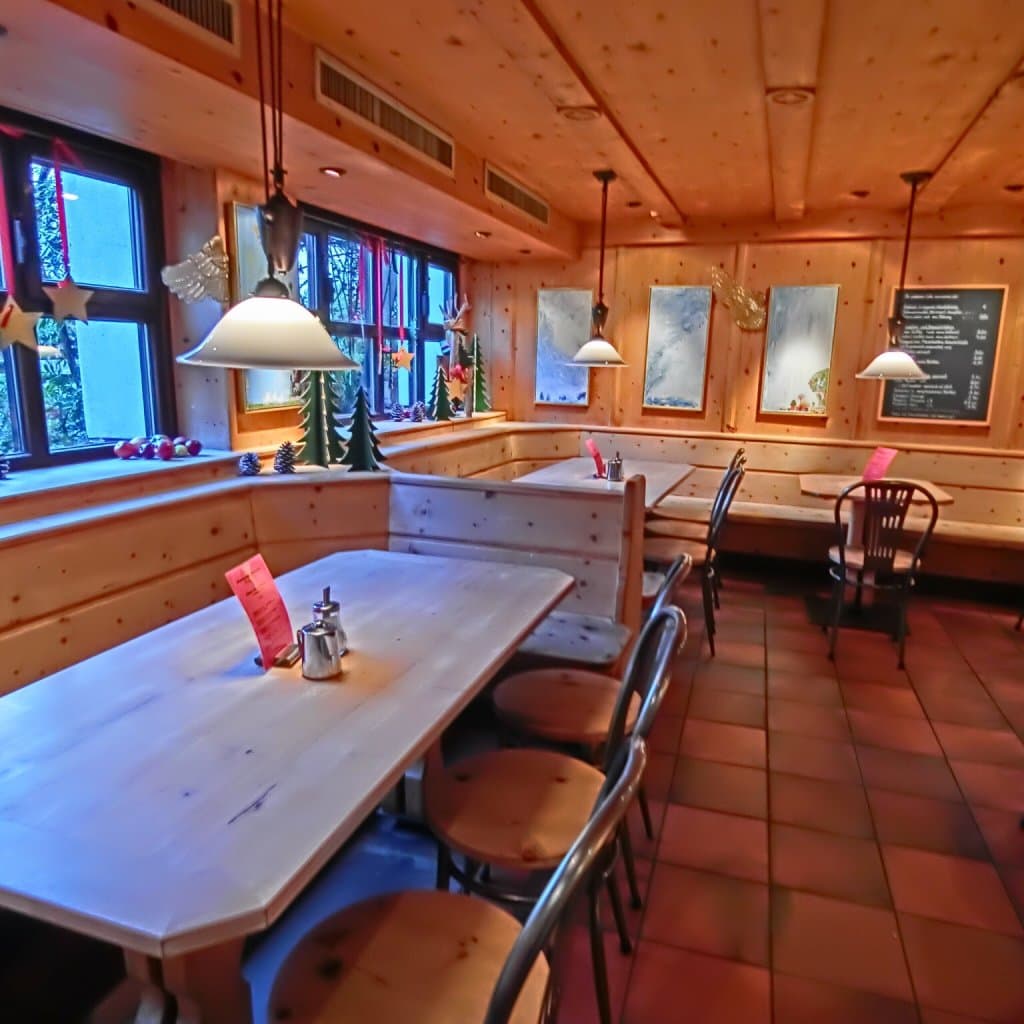 Schmalznudel - Cafe Frischhut