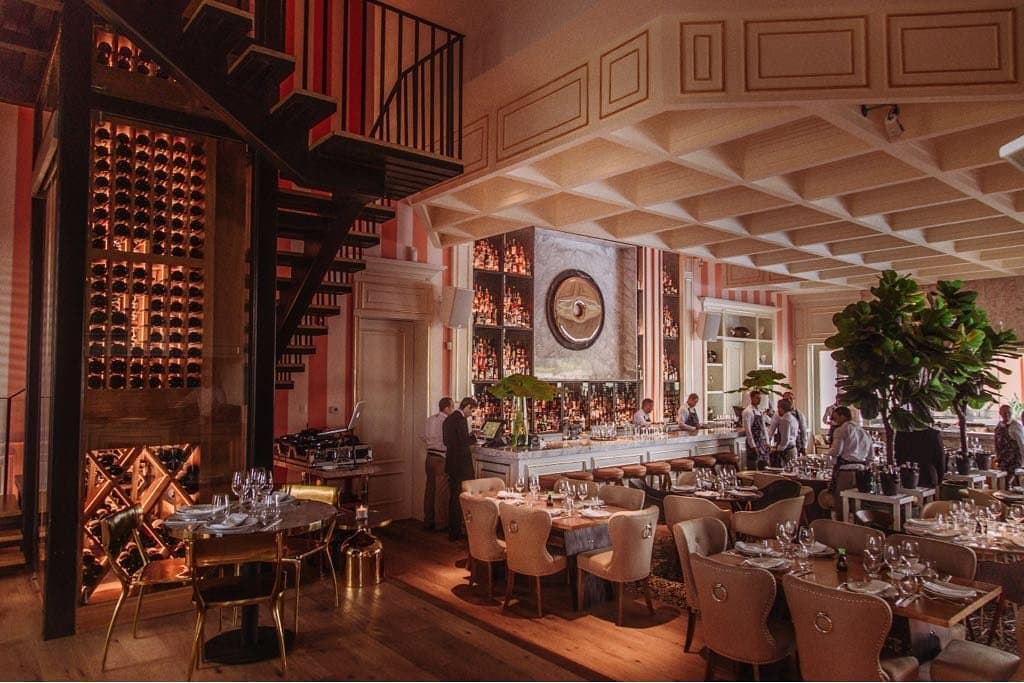 BACHATA ROSA PUNTA CANA