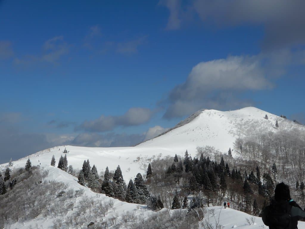 頂上へ至る稜線