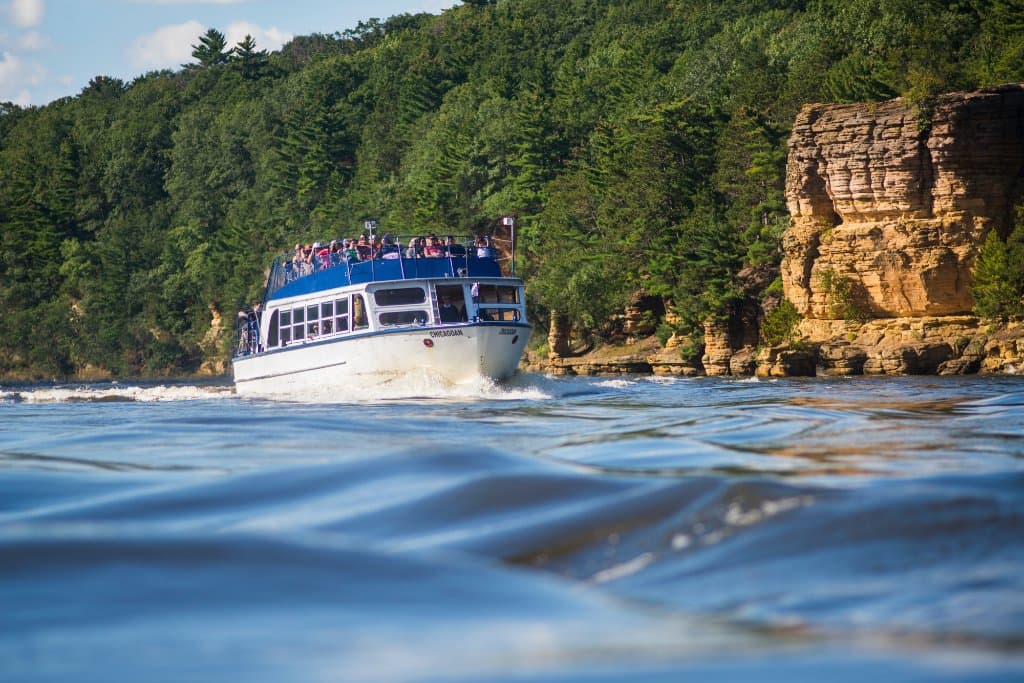 Wisconsin Dells Boat Tours