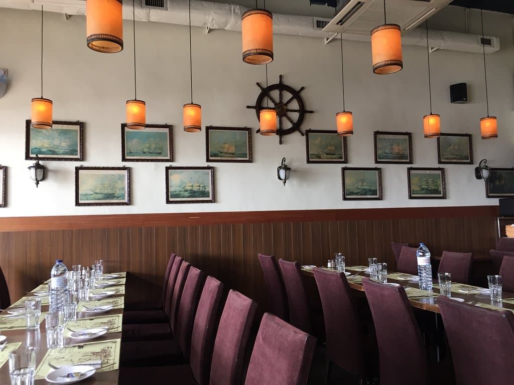 Henri's Galley - seating area