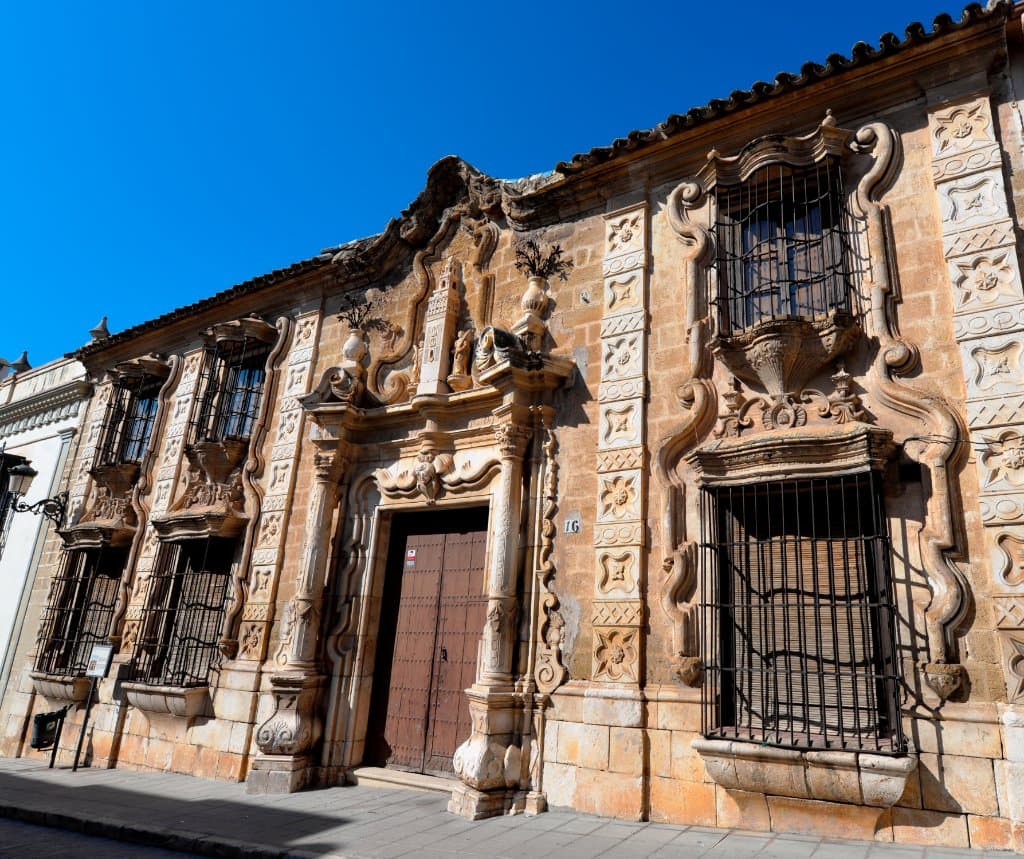 Cilla del Cabildo Colegial _ S. XVIII.