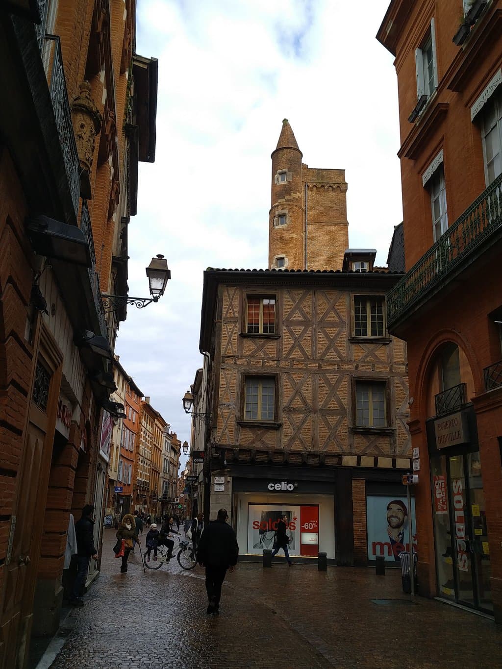Calle Rome.