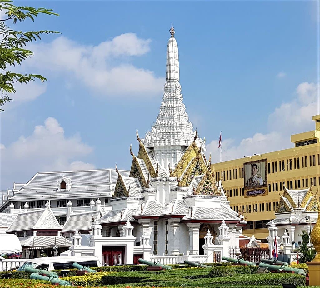 Main Building of Lak Muang