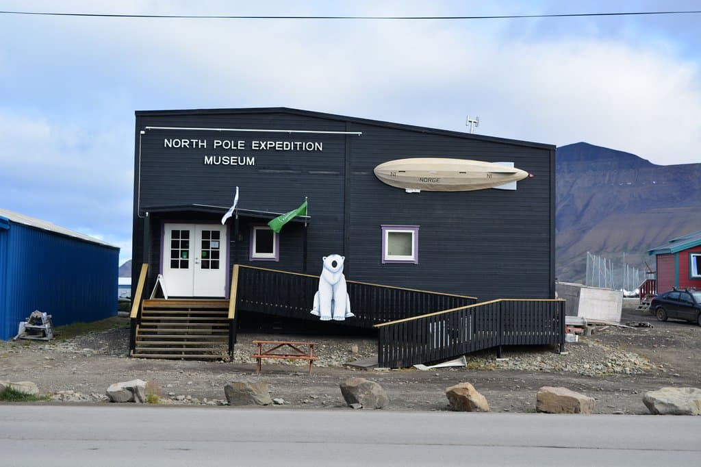 The museum from outside. Make a selfie with the polar bear!