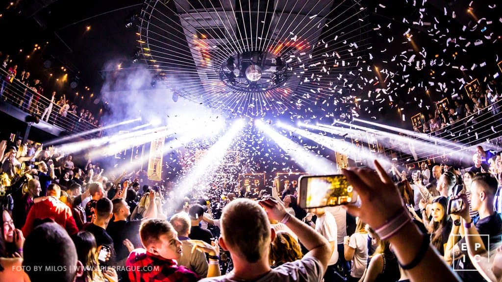 Epic - amazing atmosphere