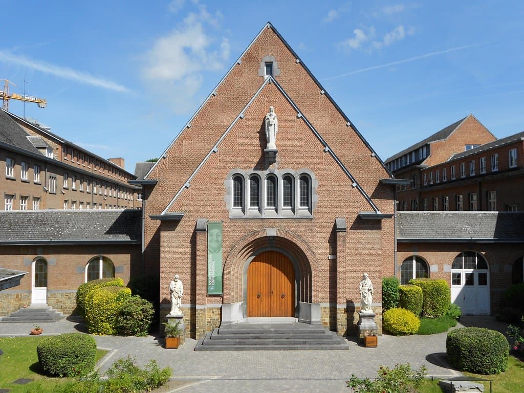 Eglise Sainte-Julie (Centre d'héritage des SNDdeN)
