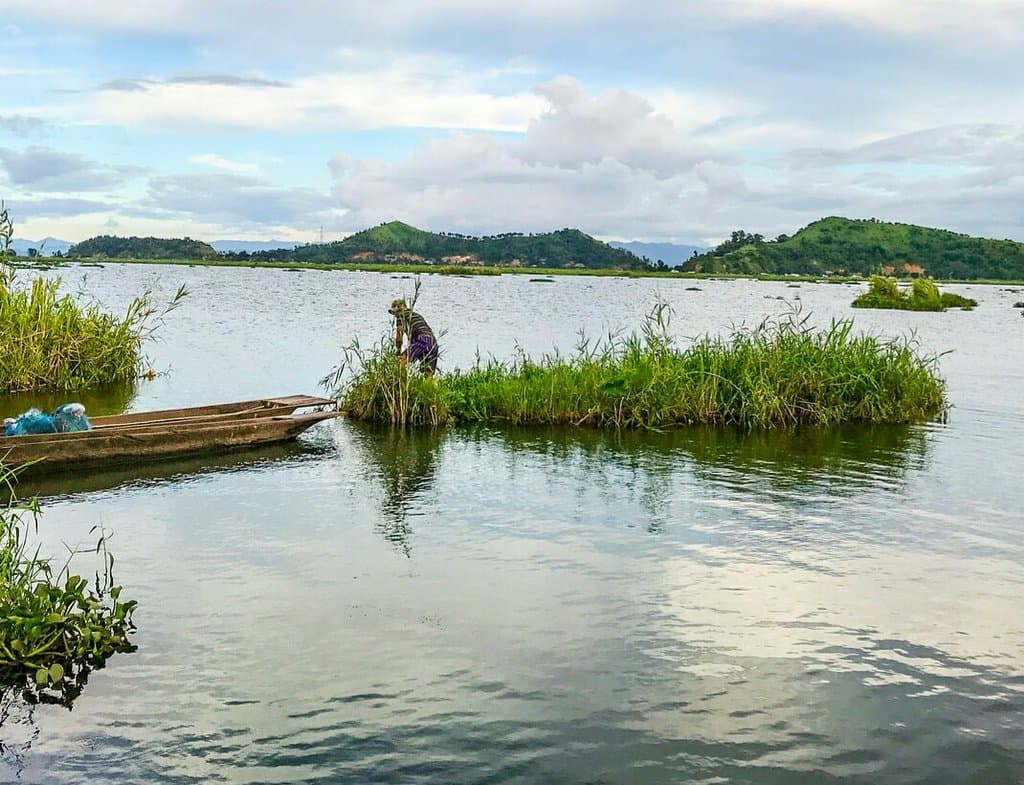 The floating phumdis 