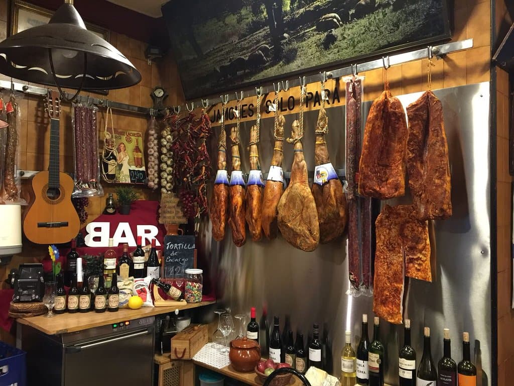 Bodegon