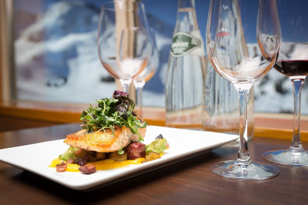 Steeps Grill & Wine Bar - Photo: Paul Morrison