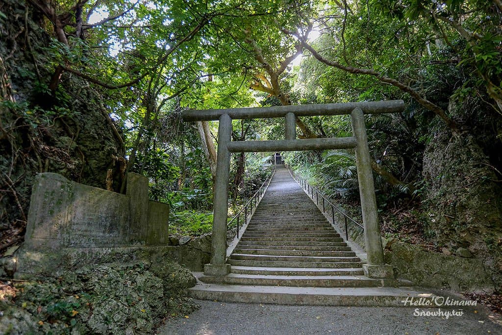 參道的108階階梯