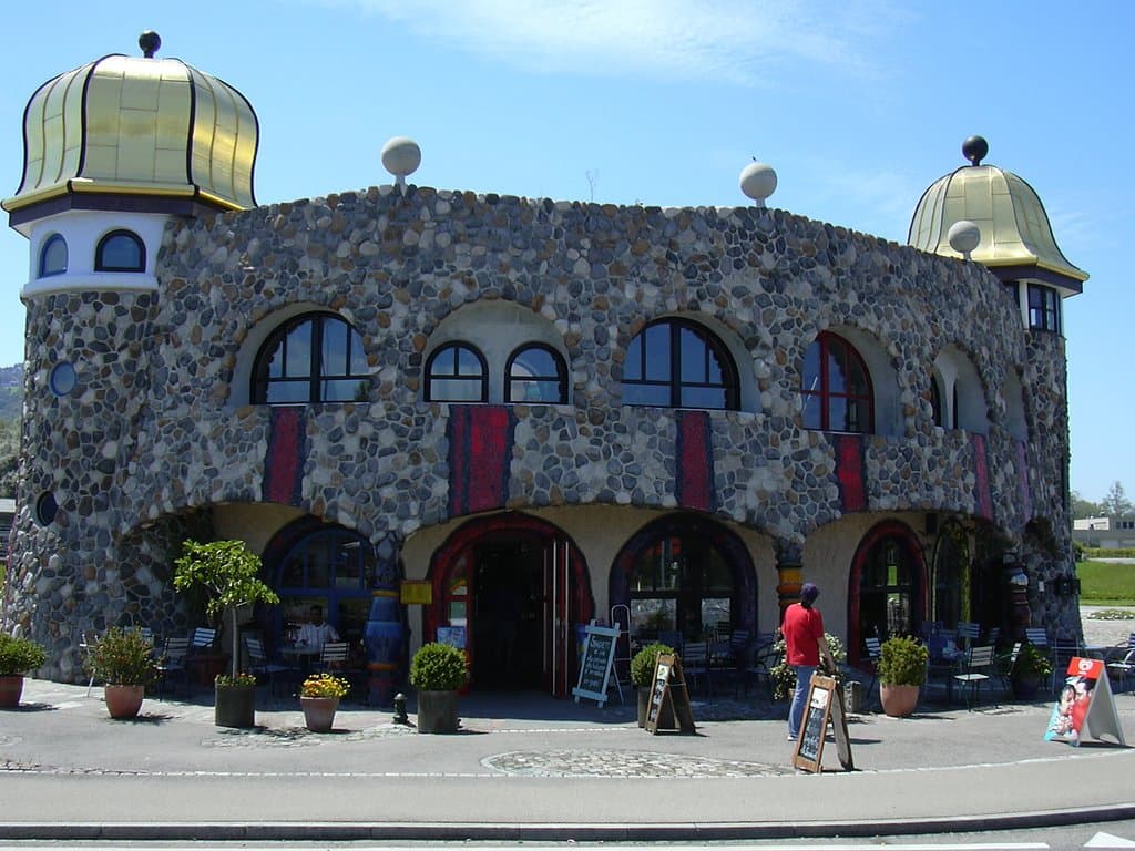 Hundertwasser Markthalle Altenrhein Staad