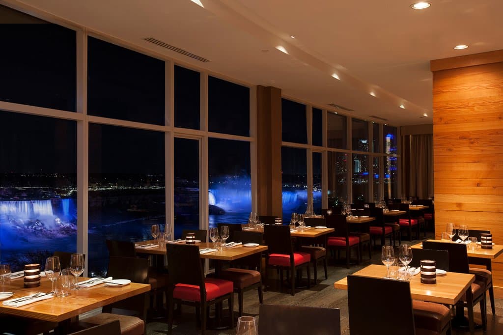 Massimo's Italian Fallsview Restaurant in Niagara Falls