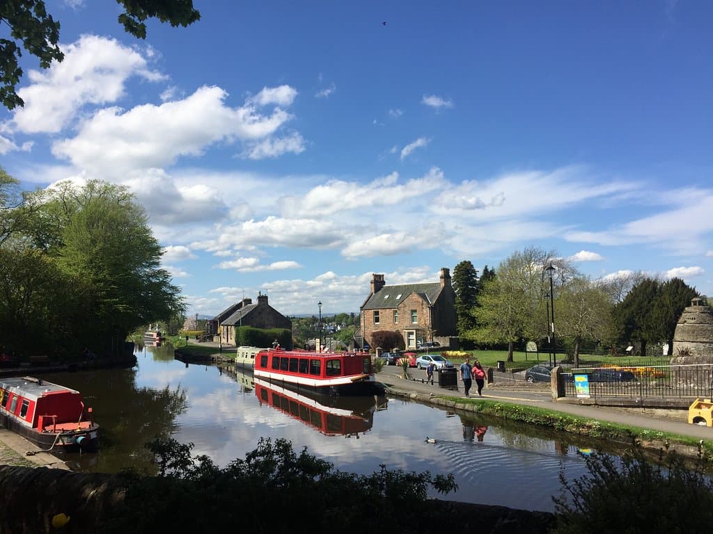 Philpstoun Canal Basin