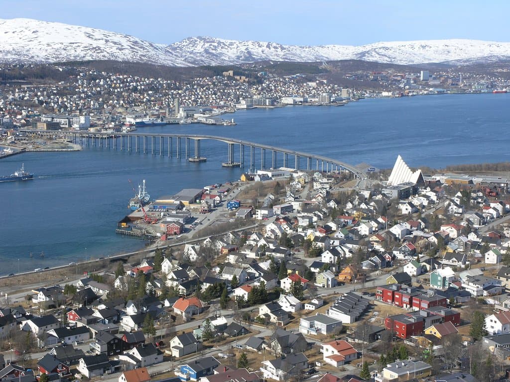 Il ponte salendo con la funivia
