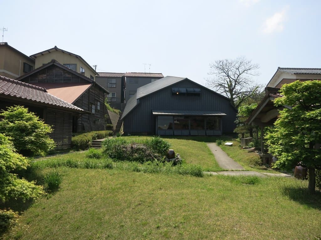 Old Kutani Kiln Museum Kokutani no Mori