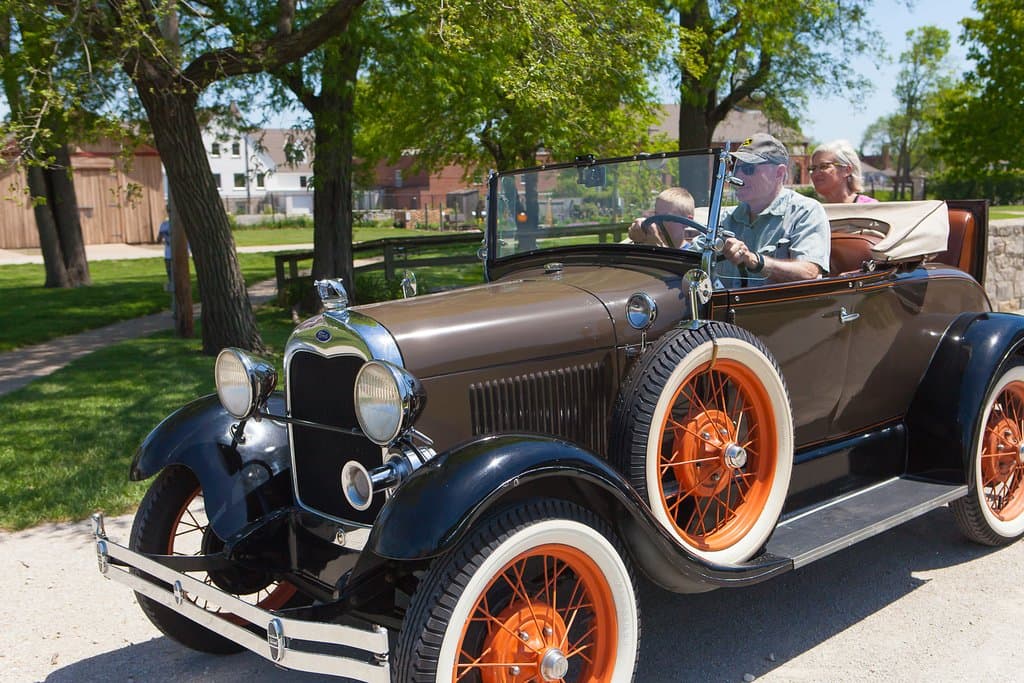Come enjoy one of our many yearly "Speakeasy" events - such as "The Culture of the 1920’s Car"
