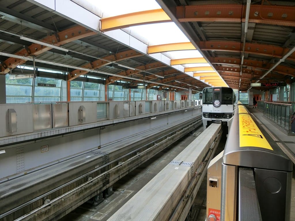 Tama Toshi Monorail Line