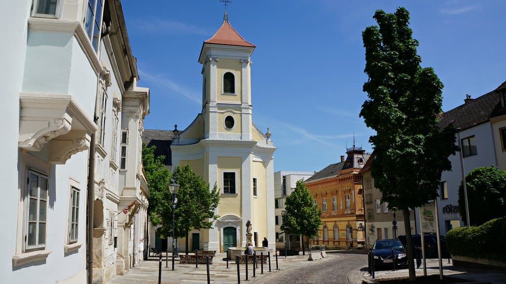 Церковь францисканцев в Айзенштадте