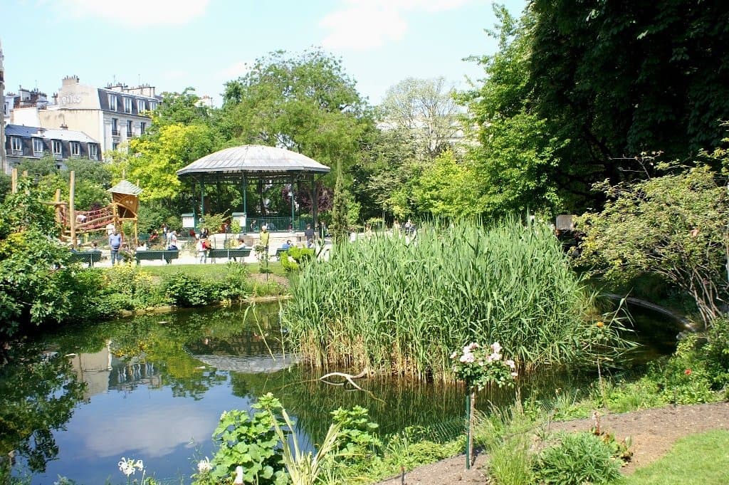 Square du Temple Paris