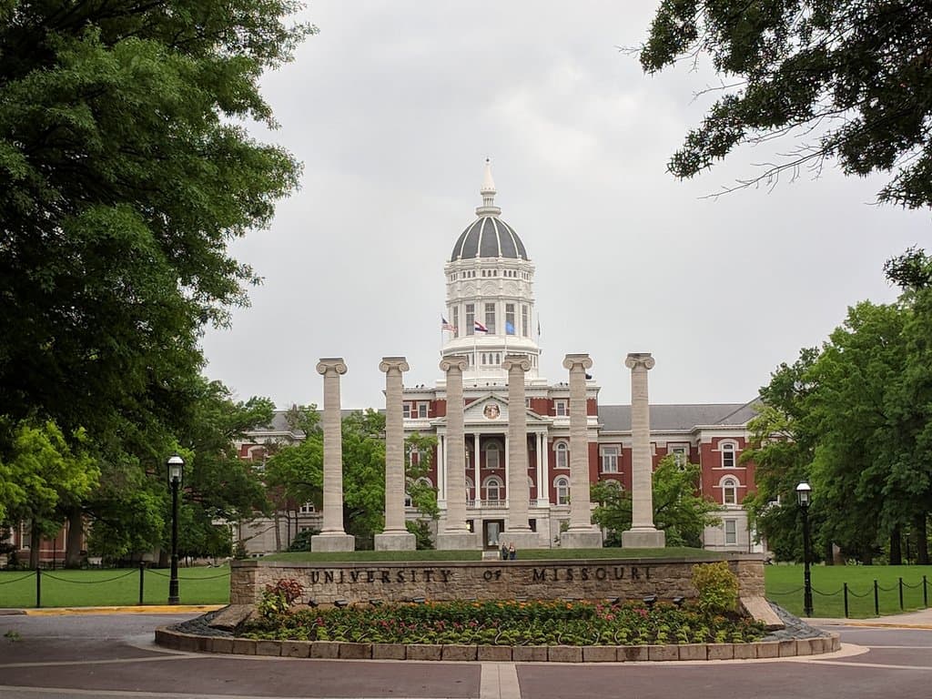 Looking across the quad from the north
