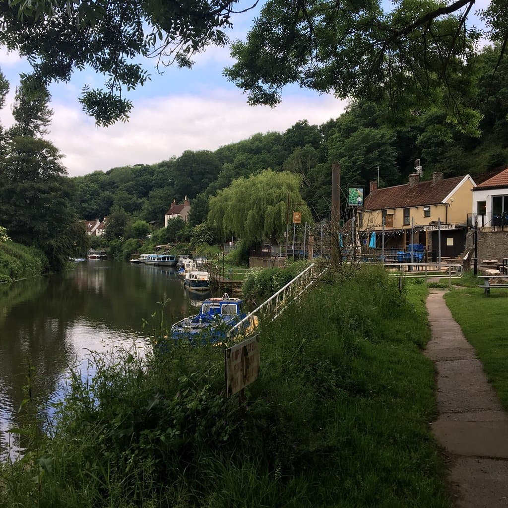 Millmead Lock and Weir