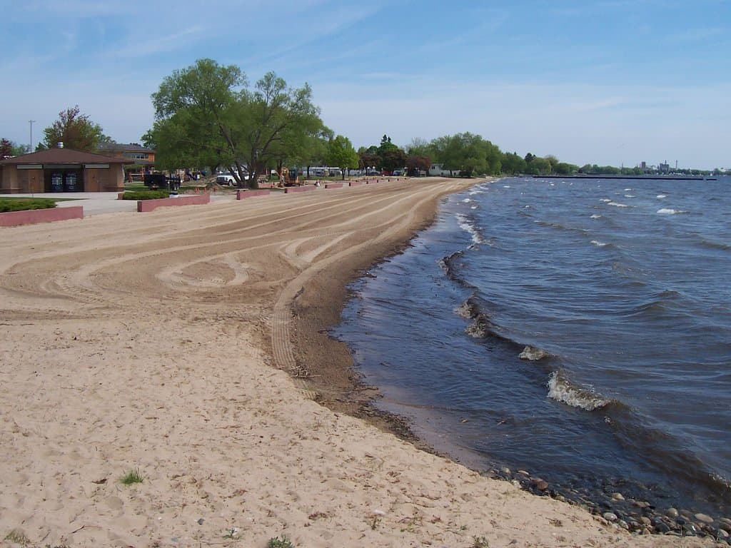 Walking north along the beach