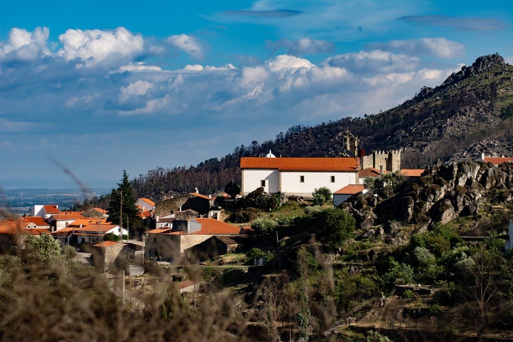 Castelo Novo Aldeia Histórica