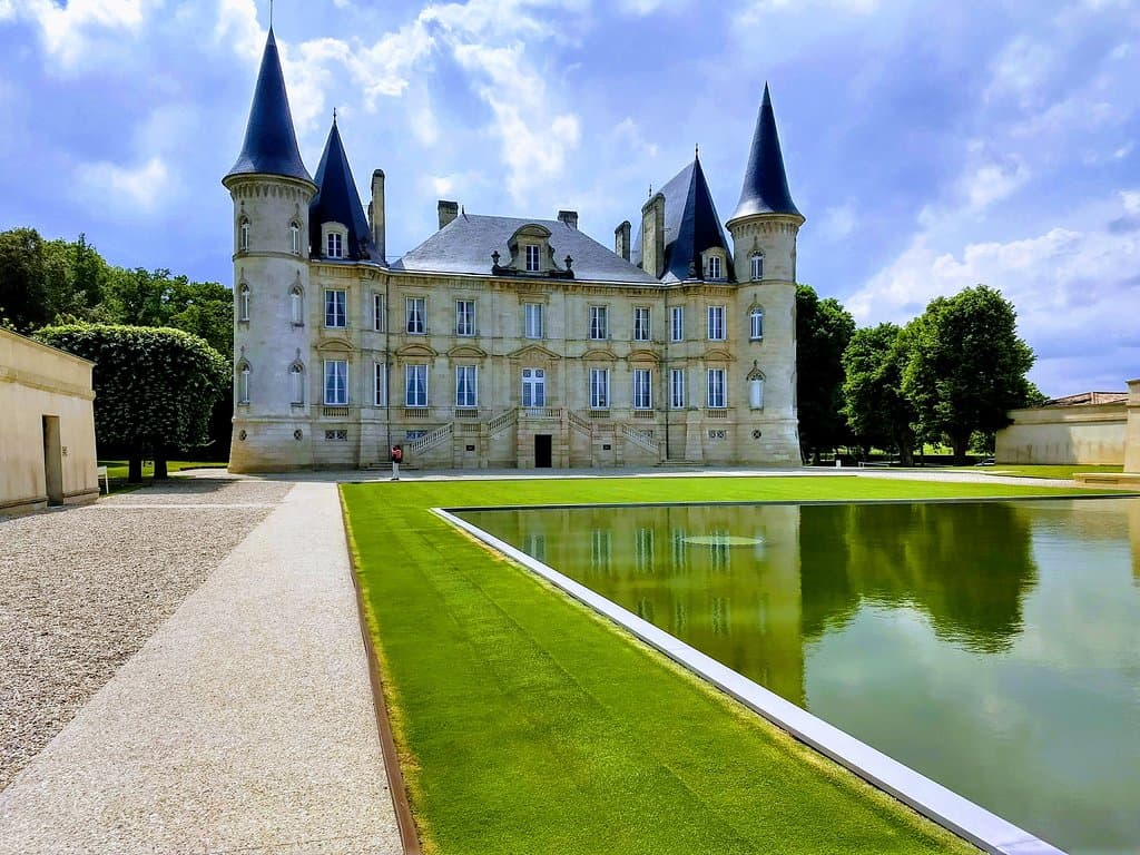 chateau