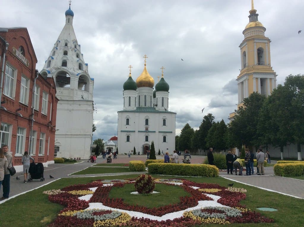 Соборная площадь