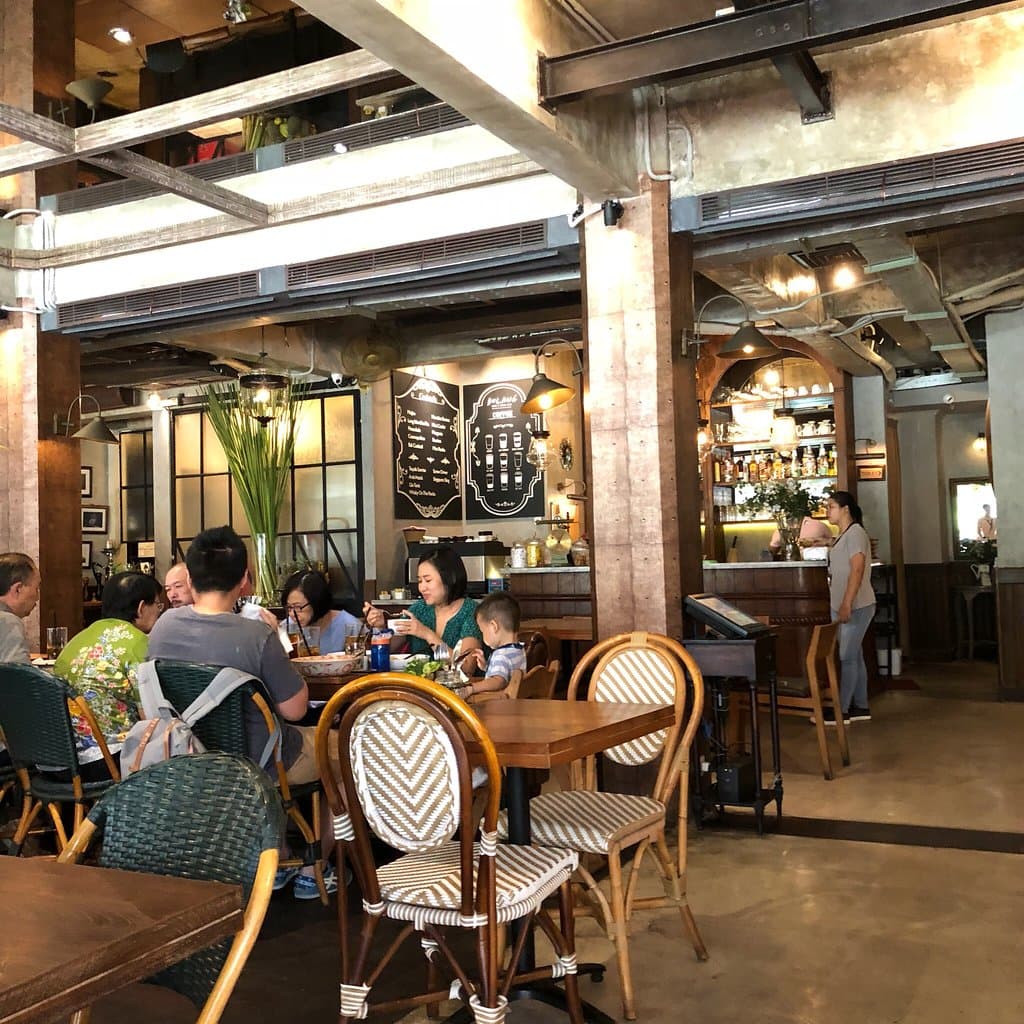 Dulang Kafe Kuta Square