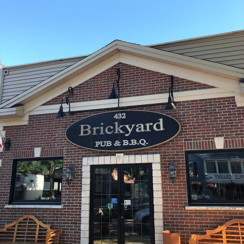 Brickyard Pub & BBQ