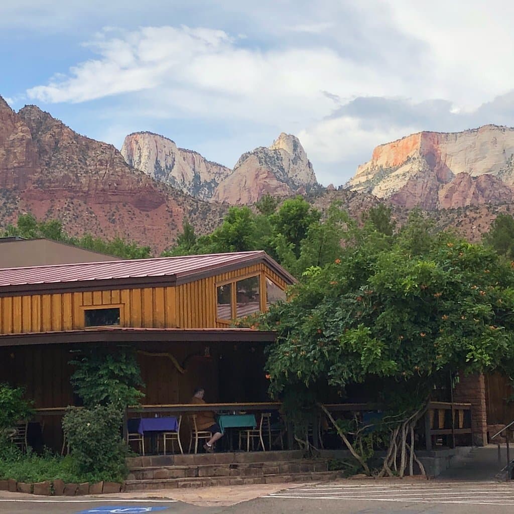 Bit & Spur Restaurant & Saloon