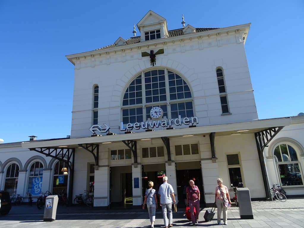 Station Leeuwarden uit 1863 van architect K.H.van Brederode 