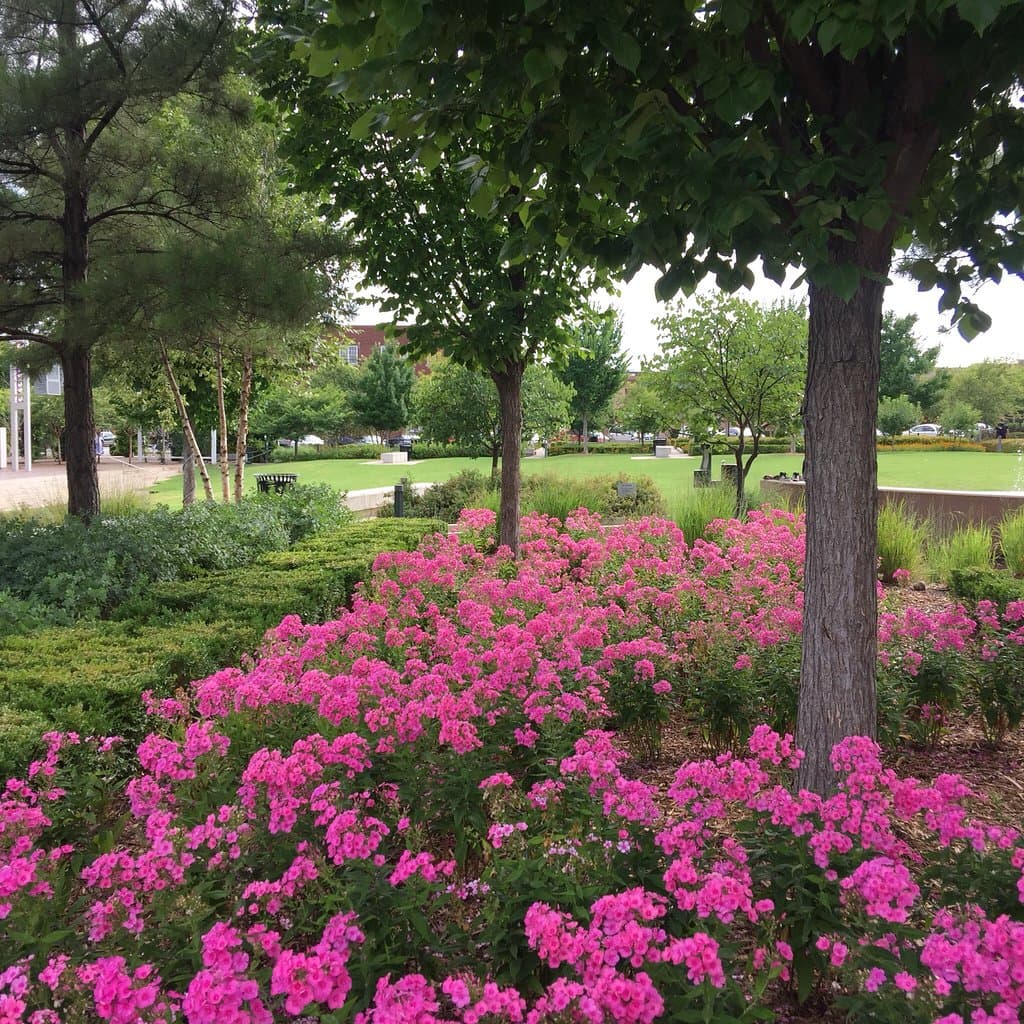 Guthrie Green