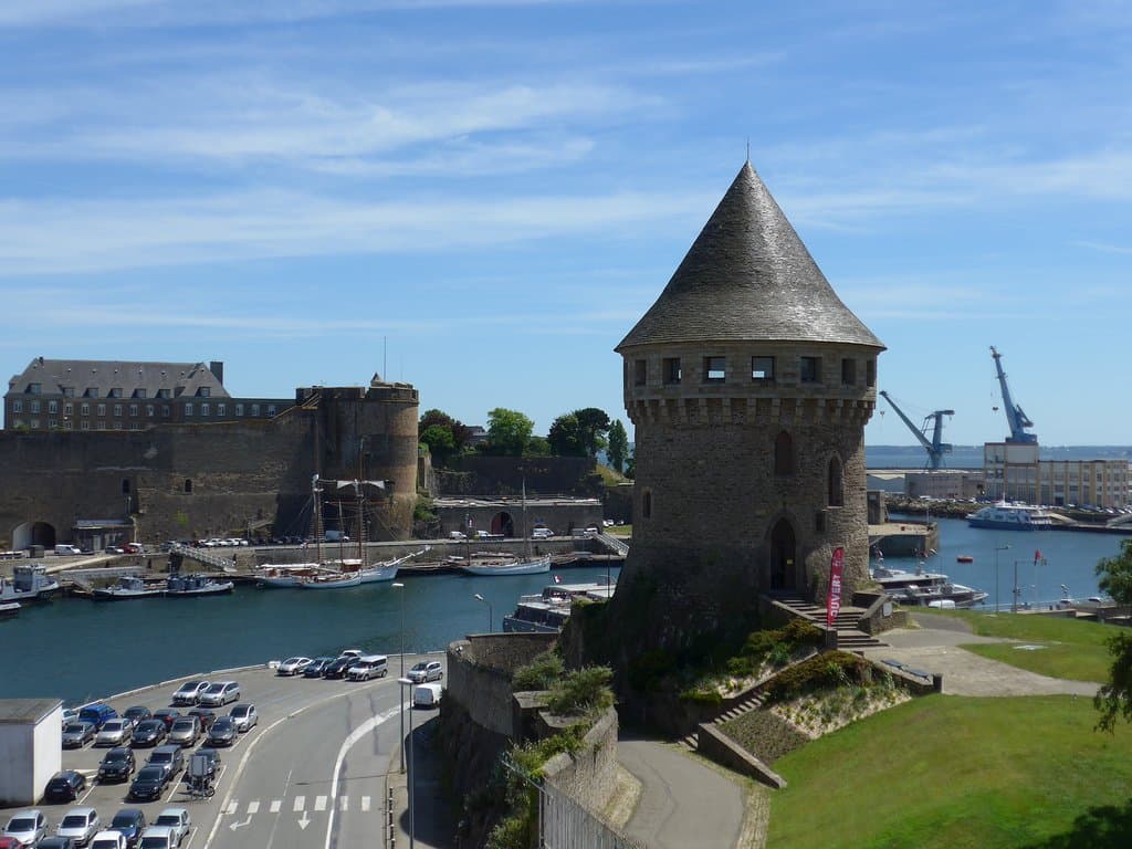 Brest, Tour de la Motte Tanguy and Brest castle 