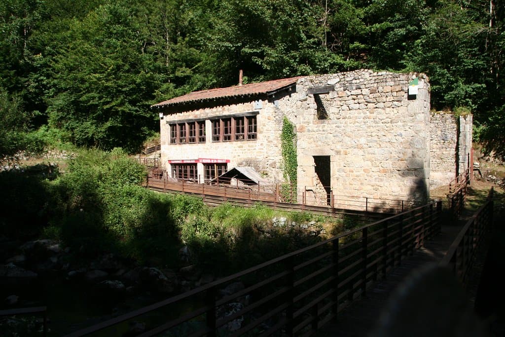 Vallée des rouets 'Le Rouet Lyonnais' avec guide