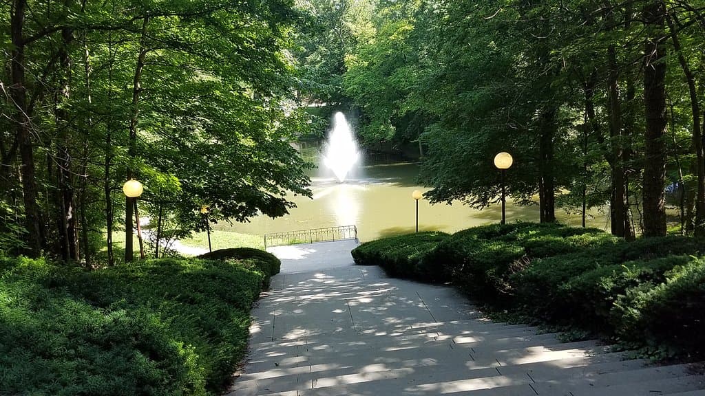 Holcomb Gardents- View from Monolith