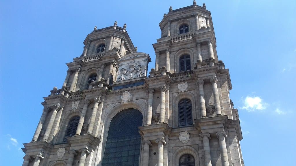 Catedral de Saint-Pierre de Rennes