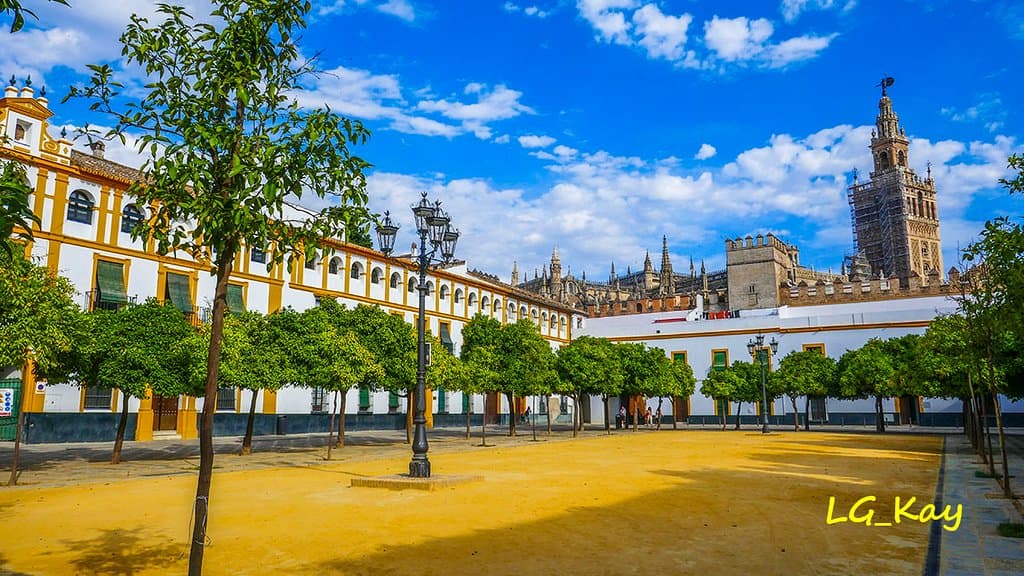 Patio de Banderas Seville