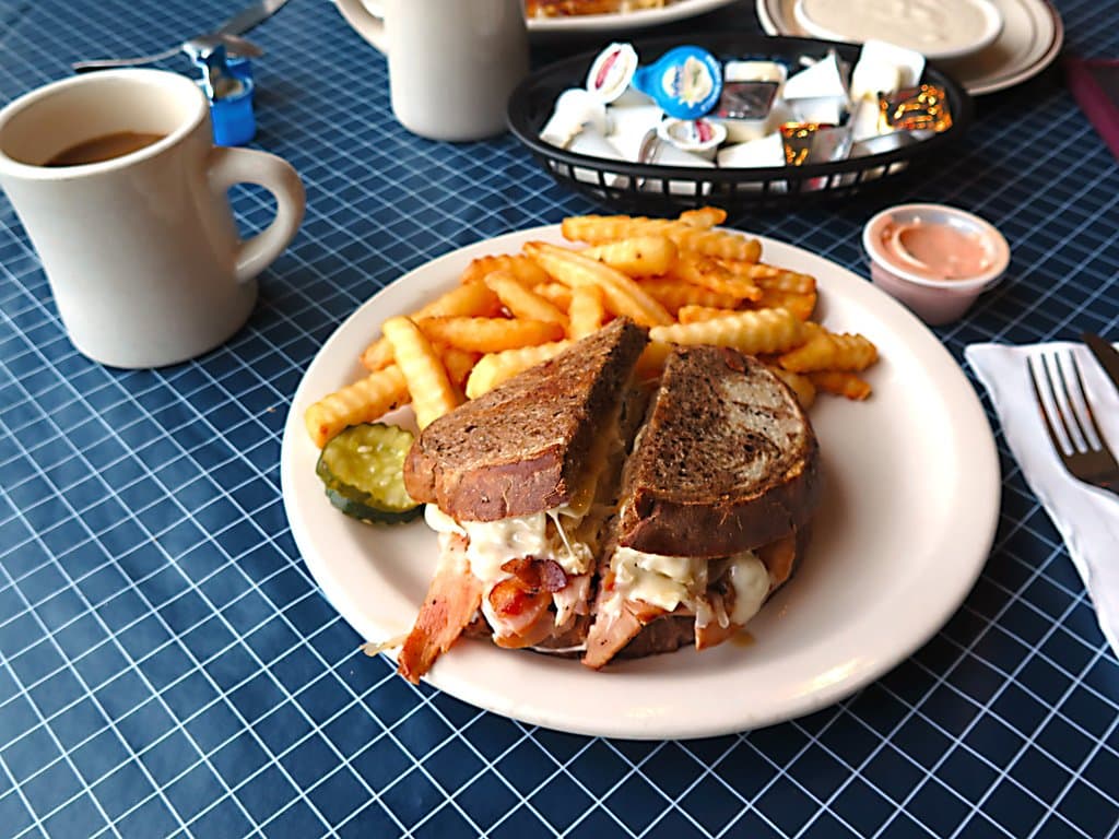 Pete's Coffee Shop, Knoxville, TN - Excellent Ruben