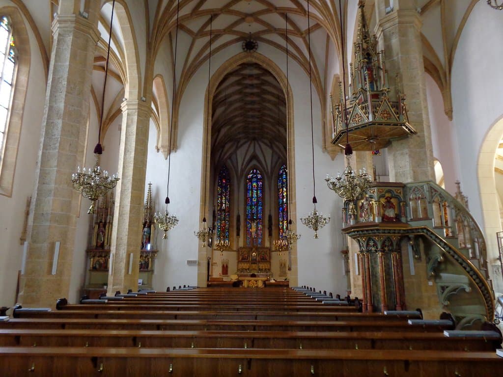 Stadtpfarrkirche Parish Church of the Holy Blood