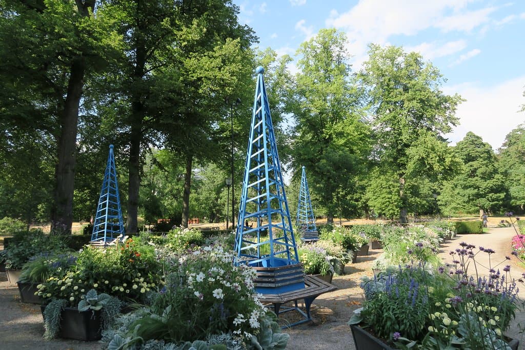 Plenty of seating