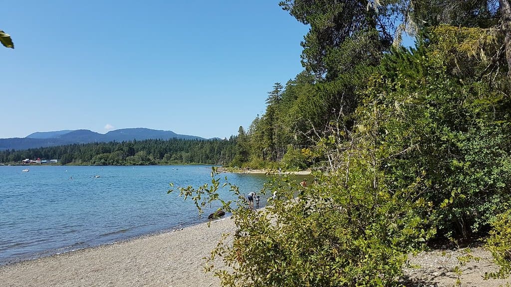 Sproat Lake Provincial Park