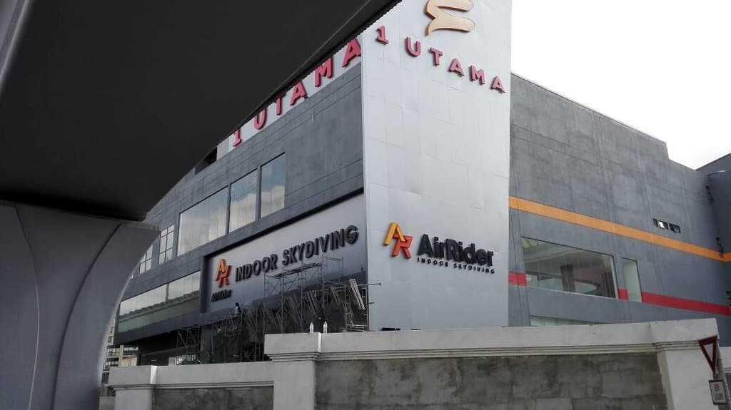 AirRider Indoor Skydiving @ 1 Utama Shopping Centre
