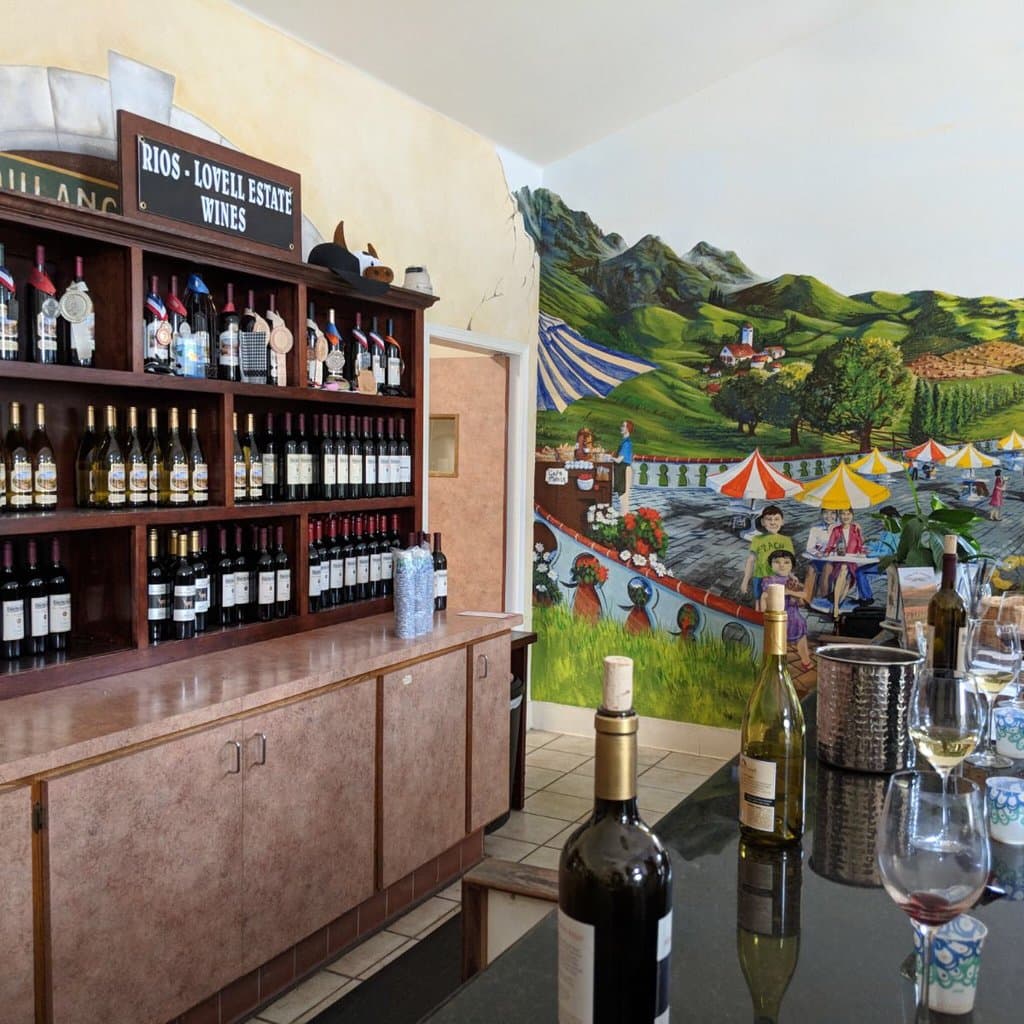 Tesla Road Wine Corridor