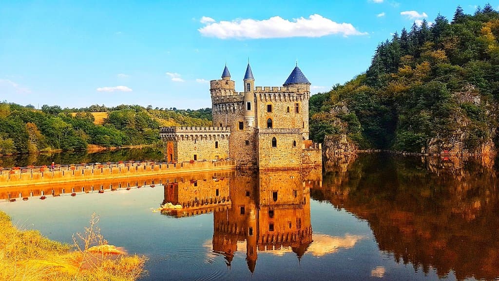Château de Roche-la-Molière